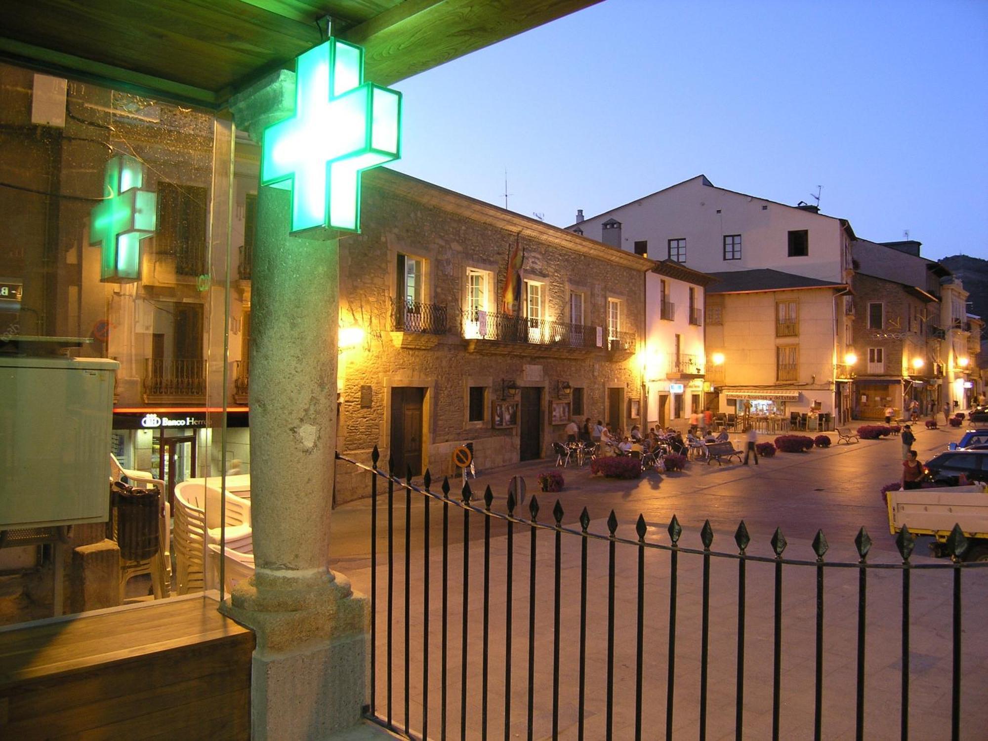 Plaza Mayor Villafranca Del Bierzo Εξωτερικό φωτογραφία